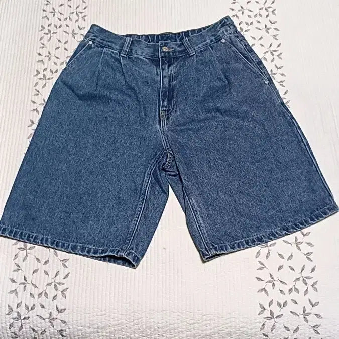 [BUNJANG] KIMUUR Wide Denim Shorts / 키뮤어 와이드 청반바지 M 31인치 기장56