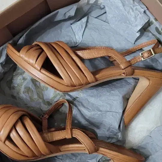 [BUNJANG] Ash Soft Lambskin Heels - Brown / 아쉬 부드러운 양가죽 힐  37  새상품