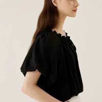 [BUNJANG] MEHVIE Ivy Blouse Black / 택포) 메비 아이비 블라우스 MEHVIE