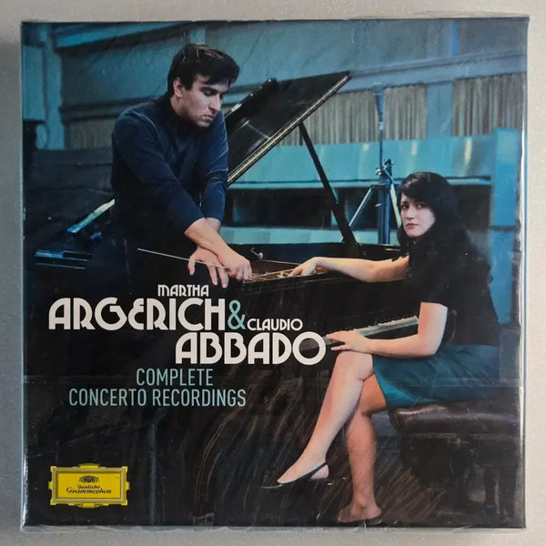 [BUNJANG] Martha Argerich & Claudio Abbado Concerto Recordings Complete Edition 5CD Box Set (Sealed) / 아르헤리치 & 아바도 협주곡 녹음 전집 5CD BOX (미개봉)