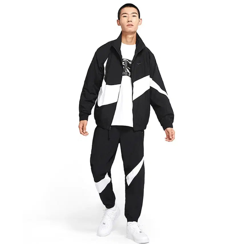 [BUNJANG] Nike Big Swoosh Training Set - Black - Sealed / 나이키 빅스우시 트레이닝 세트 블랙 미개봉 새상품
