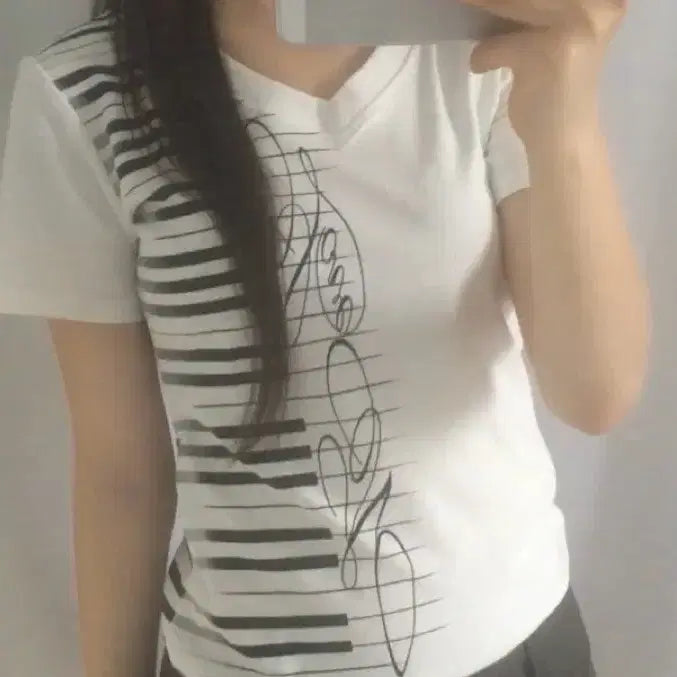 [BUNJANG] Piano V-Neck Shirt / 피아노 브이넥 셔츠