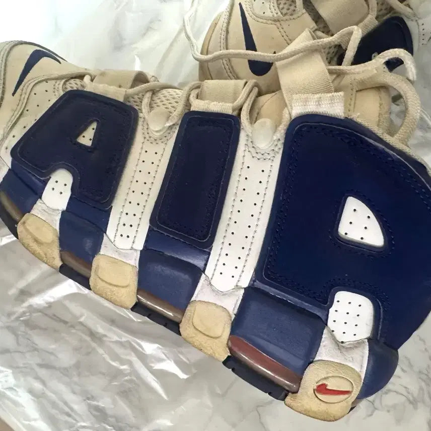 [BUNJANG] Nike Air More Uptempo Knicks Size 265 / 나이키 업템포 닉스