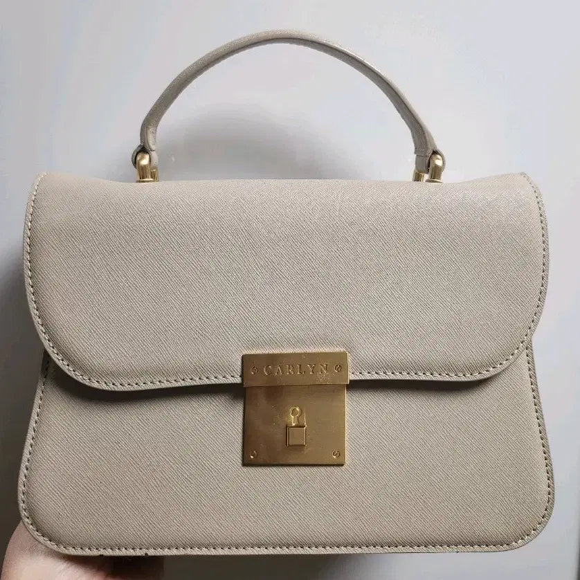[BUNJANG] Carlyn Pony Bag Beige / 칼린 포니백 베이지