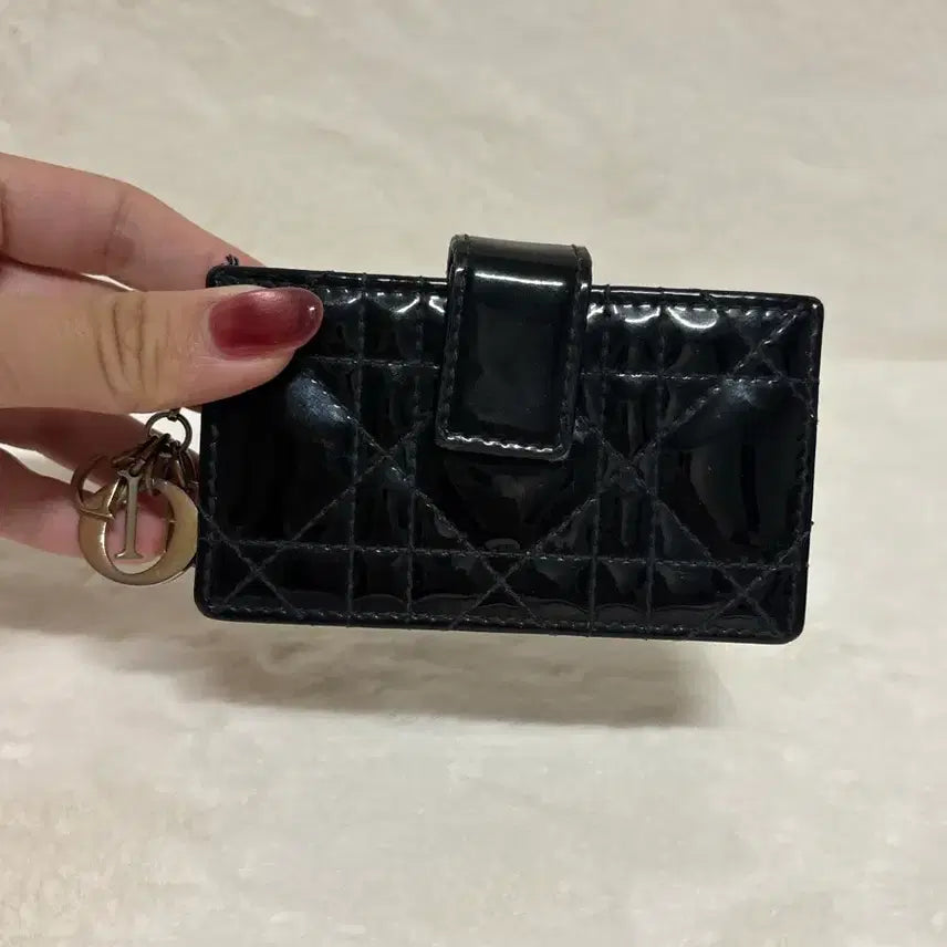 [BUNJANG] Dior Lady Dior Accordion Card Holder Black Patent Leather / [S급] 디올 레이디 아코디언 카드지갑 블랙 페이턴트