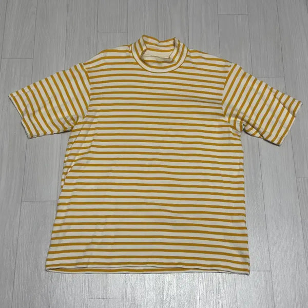 [BUNJANG] Anatomica Mock Neck Stripe Short Sleeve L / 아나토미카 모크넥 스트라이프 반팔 옐로우 L