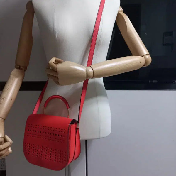 [BUNJANG] Beanpole Punching Leather Crossbody Bag / (미사용 새상품) 빈폴 펀칭 가죽 크로스백