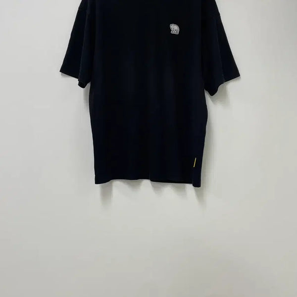 [BUNJANG] National Geographic Bear Patch Short Sleeve T-Shirt / 내셔널지오그래픽 와펜 반팔티