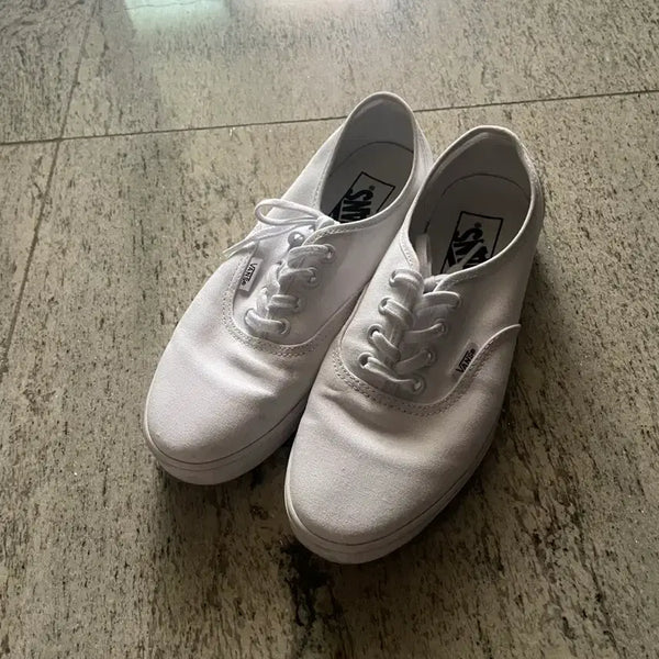 [BUNJANG] Vans Authentic White Sneakers / 반스 어센틱 화이트 235