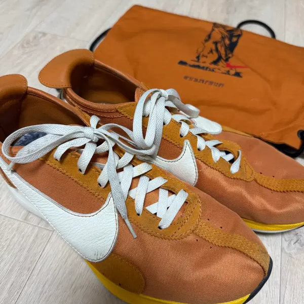 [BUNJANG] Nike Moon Racer Monarch / 나이키 문레이서 모나크 (285)