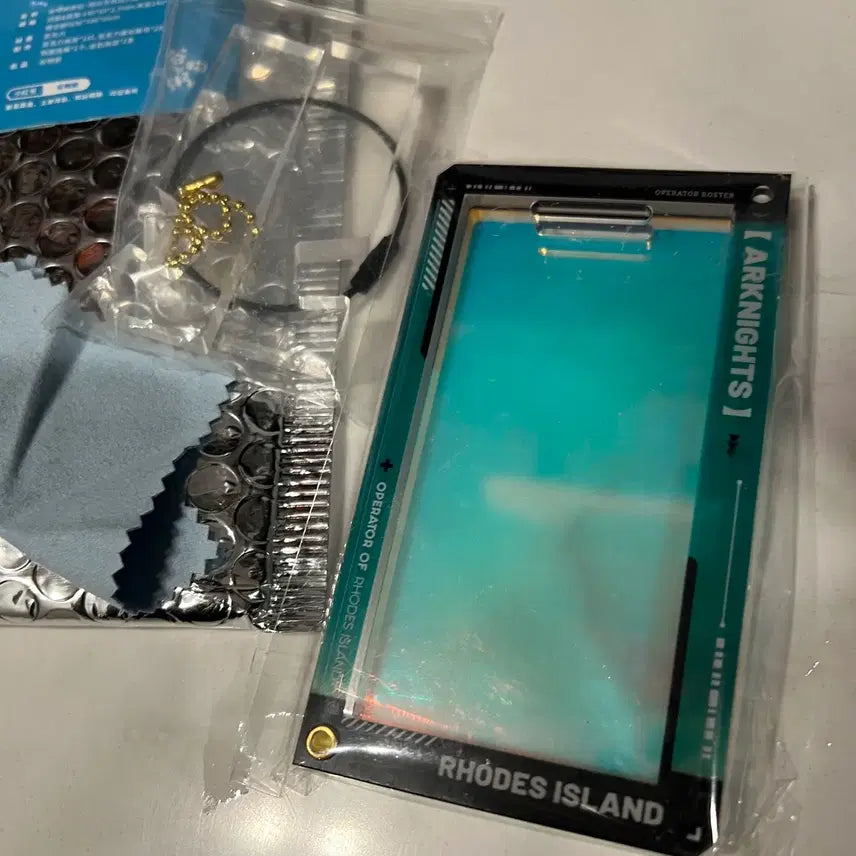 [BUNJANG] Arknights Teal Hologram Pass Acrylic Case / 명일방주 청록색 홀로그램 통행증 아크릴 케이스