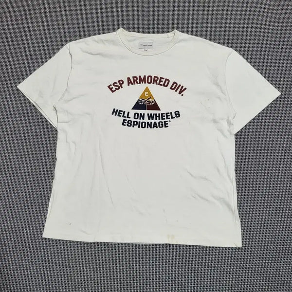 [BUNJANG] Espionage Armored Div Short Sleeve T-Shirt White (L) / 에스피오나지 Armored Div 반팔 티셔츠 화이트 (L)