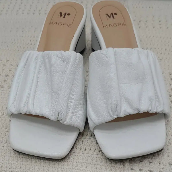 [BUNJANG] MAGPIE Mules Sandals Leather Ruffle Design / MAGPIE  뮬  샌들  230