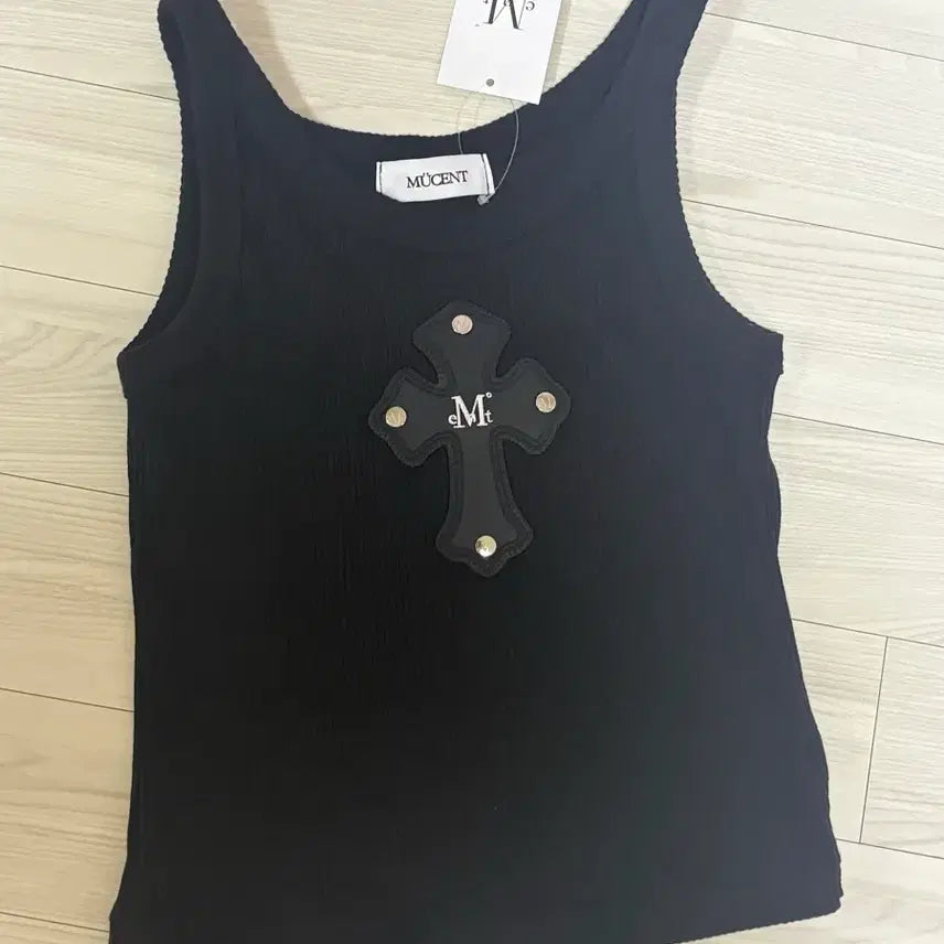 [BUNJANG] Mixxo Sleeveless Blouse Bundle / 미쏘 무센트 나시 민소매