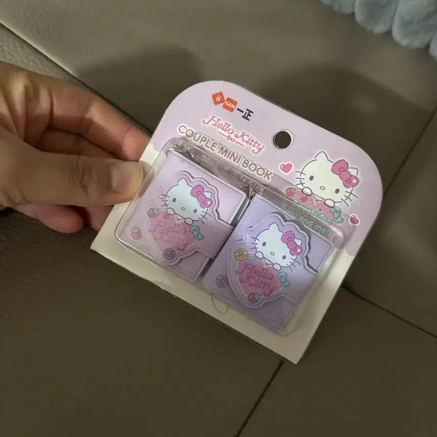 [BUNJANG] Hello Kitty Mini Notebook & Keyring Set / 키티 미니수첩 키링 세트