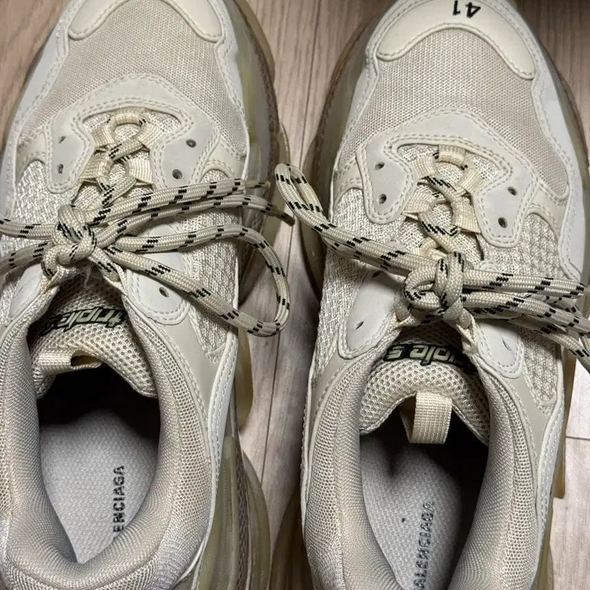 [BUNJANG] Balenciaga Triple S Ivory Size 41 / 발렌시아가 트리플S 아이보리 41사이즈 (판매완료)