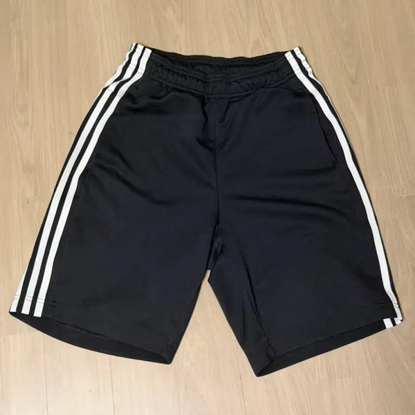 [BUNJANG] Adidas Must Have 3-Stripes Shorts Size S / [S] 아디다스 스트라이프 숏팬츠