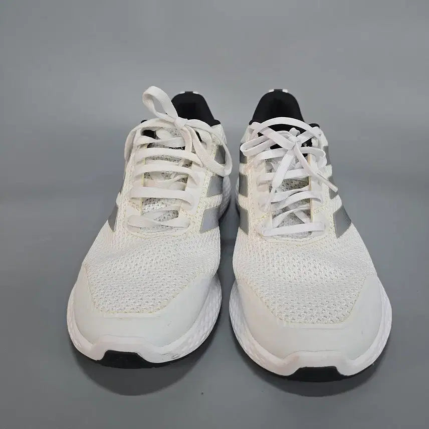 [BUNJANG] Adidas Edge Gameday Running Shoes 250 / 아디다스 엣지 게임데이 운동화 러닝화 250