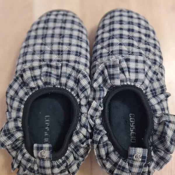 [BUNJANG] Checkered Flat Shoes (Size 240) / 코이세이오