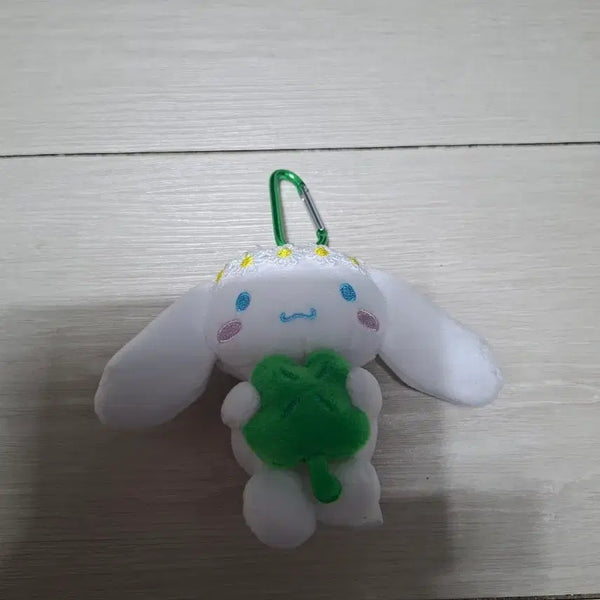 [BUNJANG] Cinnamoroll Plush Keychain / 세븐일레븐 시나모롤 인형 키링