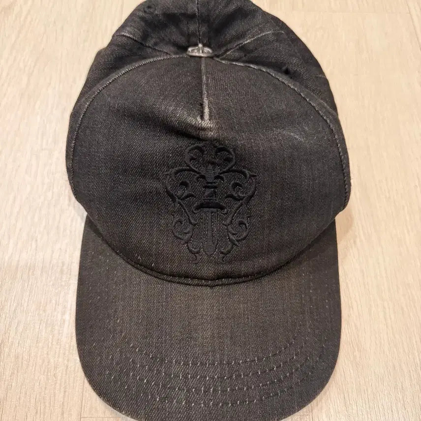 [BUNJANG] Chrome Hearts 00s Dagger Denim Cap / 00s 크롬하츠 대거 데님 캡