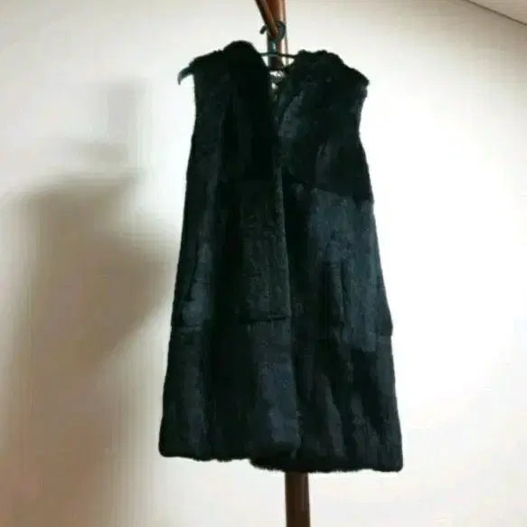 [BUNJANG] LESIGN Black Hooded Mink Rabbit Fur Vest / LESIGN 후드 블랙 밍크 토끼털 퍼 베스트