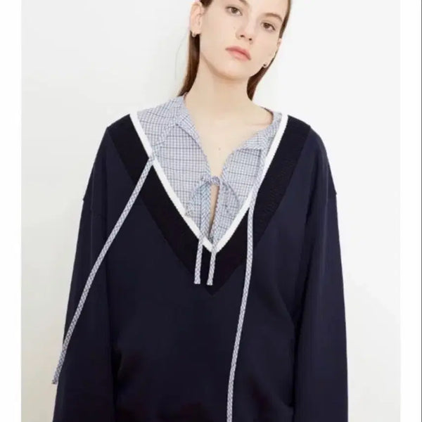 [BUNJANG] LOW CLASSIC LOCLE V-Neck Sweatshirt / 로우클래식 LOCLE 브이넥 맨투맨
