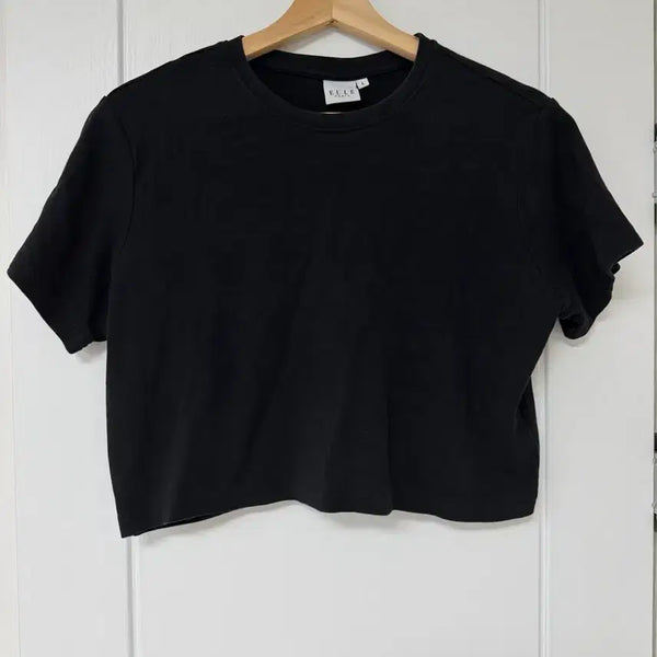 [BUNJANG] Elle Paris Black Cropped T-Shirt (L) / 엘르 파리스 블랙 크롭 반팔티 L