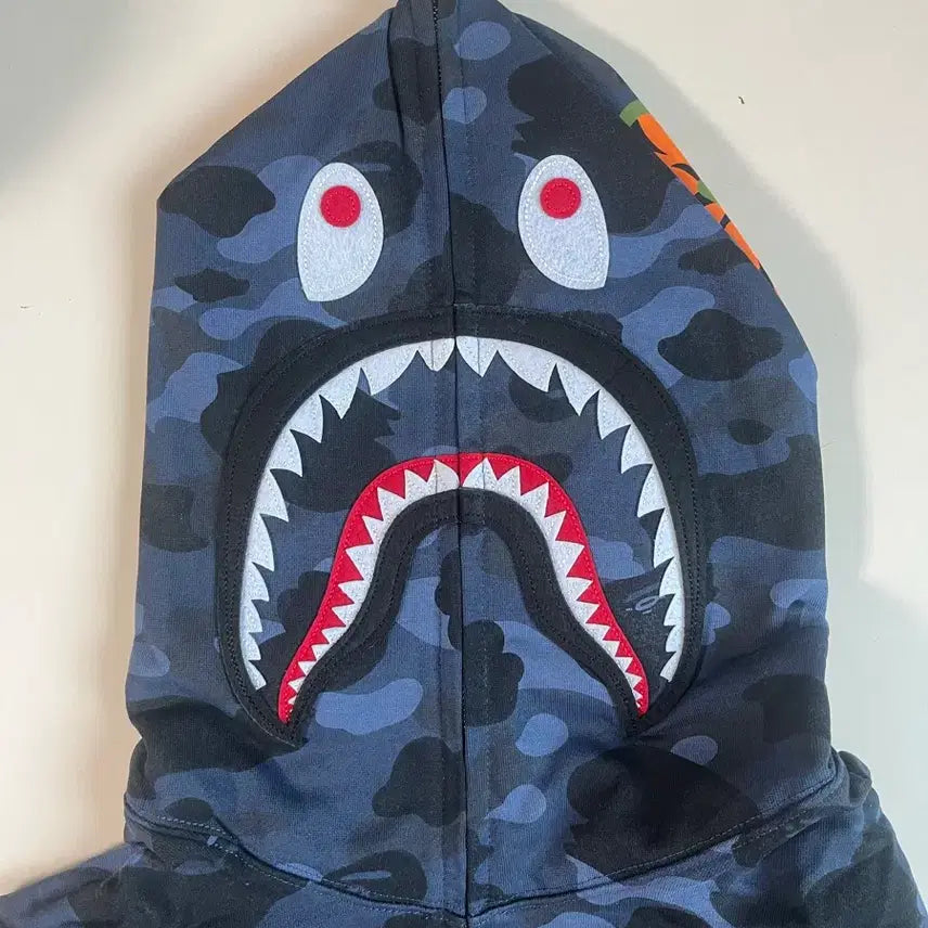 [BUNJANG] BAPE Shark Hood Zip-Up Hoodie / 베이프 샤크후드 청계 판매합니다
