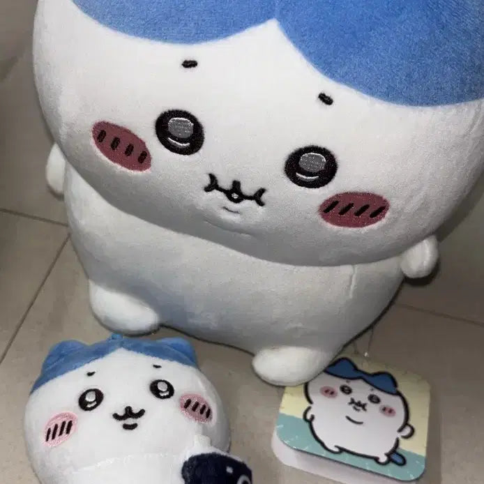 [BUNJANG] Monchiuni Hachiware & Chubby Hachiware 19cm Plush Set / (2종세트) 먼작귀 하치와레 포동포동 누이 뚱치와레 뚱뚱까스 19cm