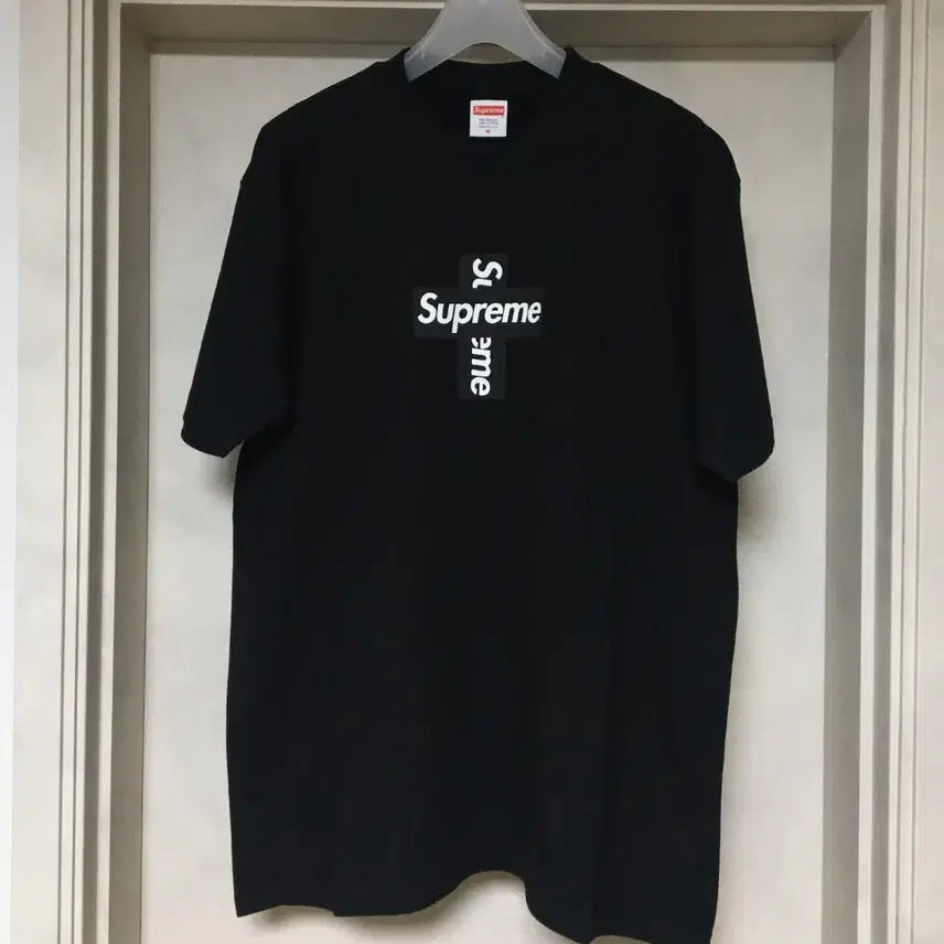 [BUNJANG] Supreme Cross Box Logo T-Shirt Black / 슈프림 크로스 박스 로고 티 반팔 블랙