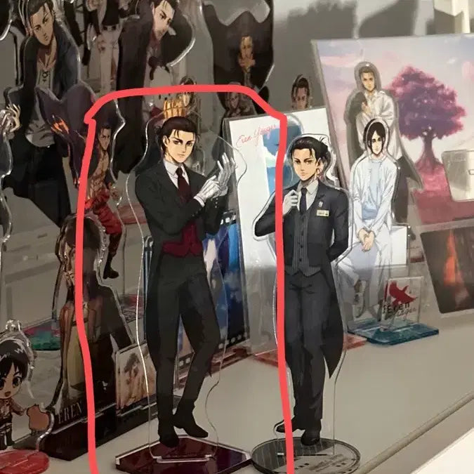 [BUNJANG] Attack on Titan Eren Yeager Butler Acrylic Stand / 진격의거인 진격거 에렌 예거 집사 아크릴 판매