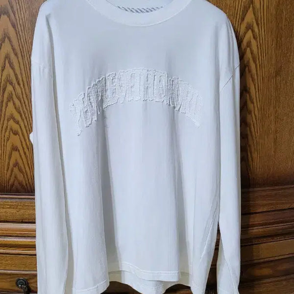 [BUNJANG] People of the World Long Sleeve T-Shirt White / 피플오브더월드