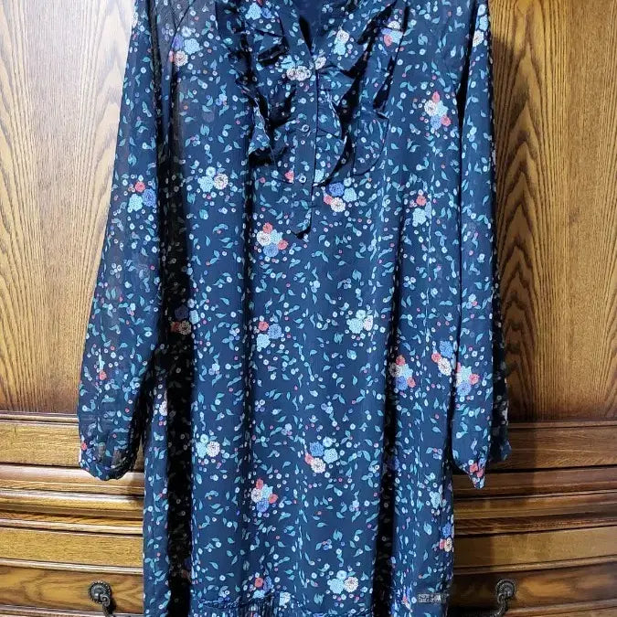 [BUNJANG] Thursday Island Chiffon Floral Pattern Midi Dress / 써스데이아일랜드 쉬폰 원피스