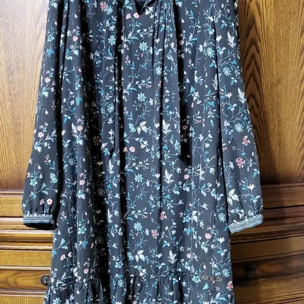 [BUNJANG] Thursday Island Floral Pattern Long Dress / 써스데이아일랜드