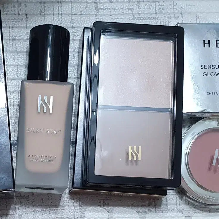 [BUNJANG] Hera Silky Stay Foundation 30g / 헤라 실키스테이 파운데이션 30g