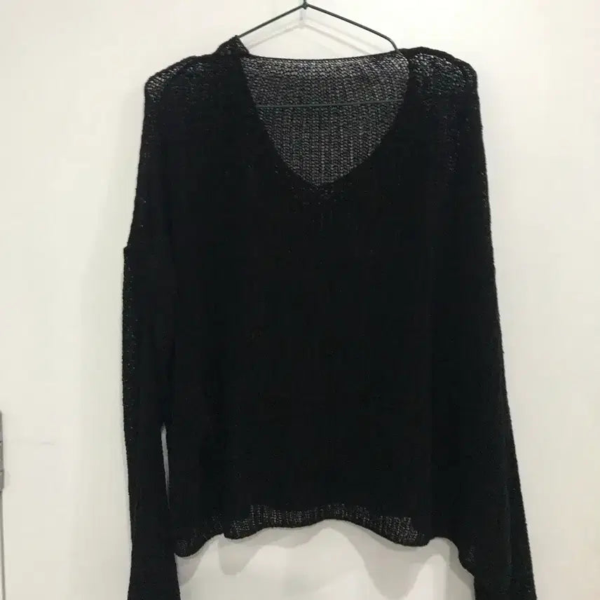 [BUNJANG] Black Knit Sweater / 블랙 니트