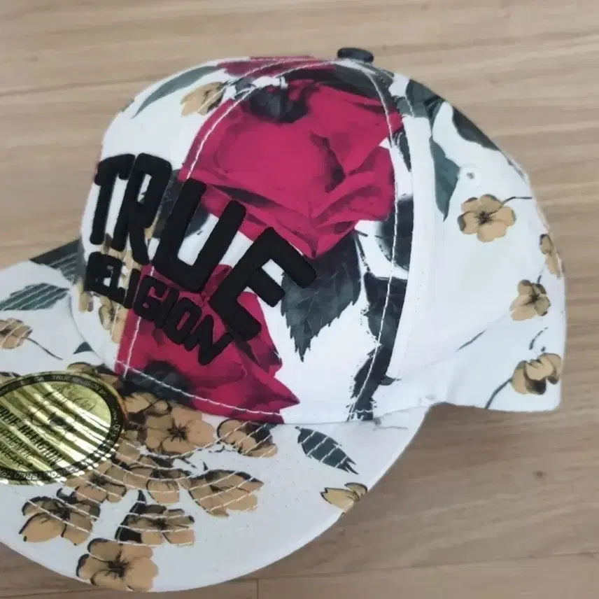 [BUNJANG] True Religion Flower Snapback Hat / 트루릴리젼 플라워 스냅백