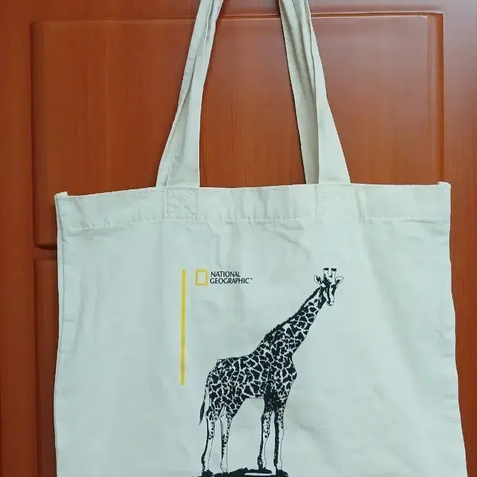 [BUNJANG] National Geographic Giraffe Print Eco Bag / 내셔널 지오그래픽 기린 에코백