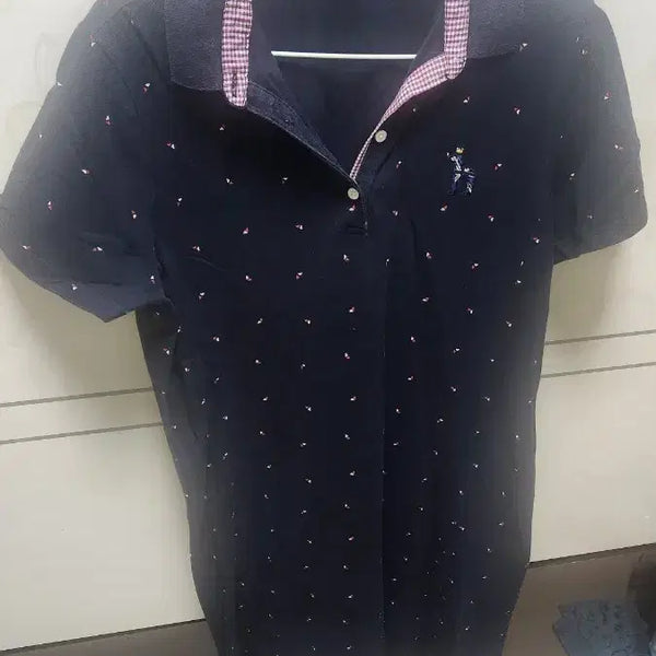 [BUNJANG] Tommy Hilfiger Women's Short Sleeve Polo Shirt Navy Horse Embroidery / 타미힐피거 여성 반팔 카라티 네이비 말 자수
