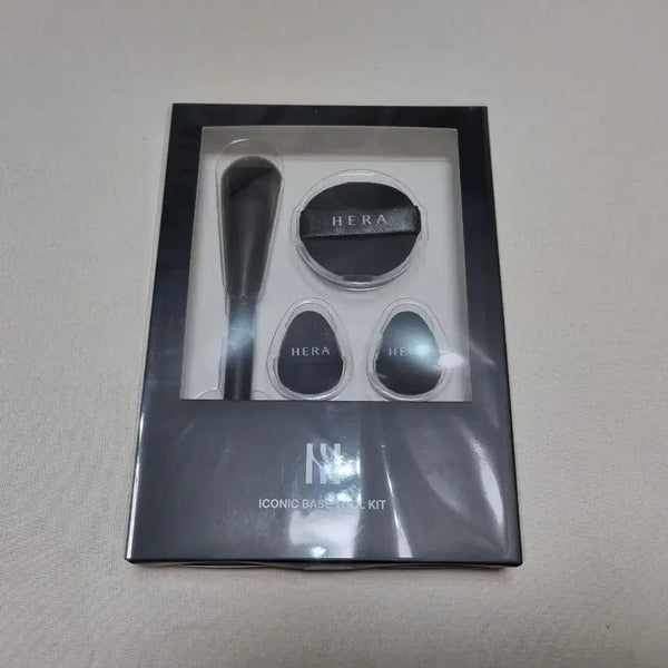 [BUNJANG] Hera Iconic Base Toolkit Foundation Brush Puff / 헤라 아이코닉 베이스 툴키트 툴킷 헤라 블랙쿠션 파운데이션 브러쉬 퍼프