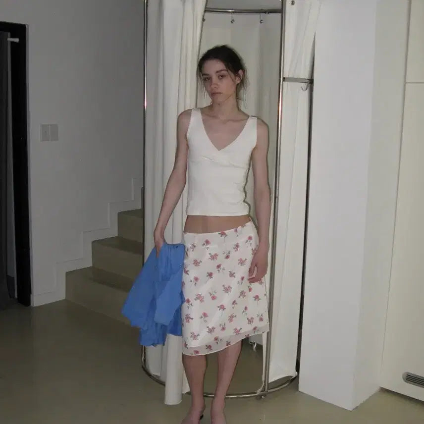 [BUNJANG] We Are Fewer Summer Rosie Midi Skirt / 위아썸 위드아웃썸머 26s/s rosie midi 로지 미디 스커트