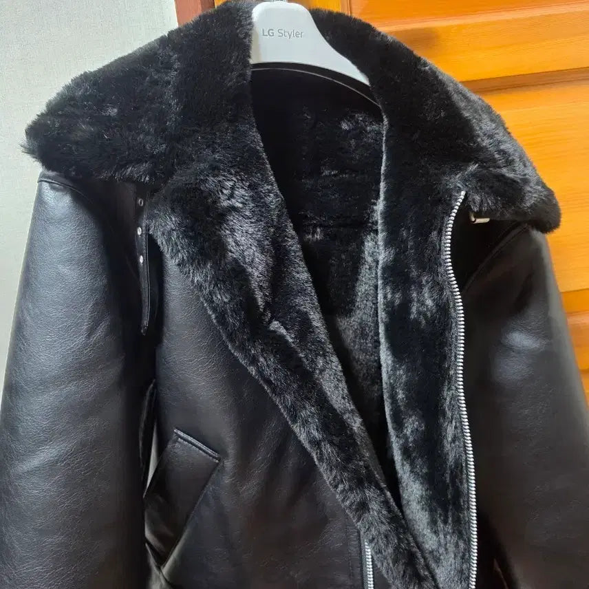 [BUNJANG] Vegan Leather Belted Mustang Jacket [Black] Size L / 003 비건 레더 벨트 무스탕[블랙] 사이즈L