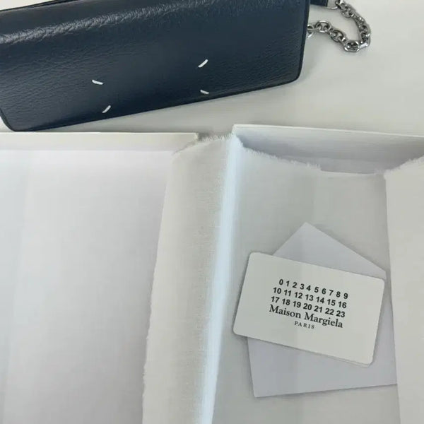 [BUNJANG] Maison Margiela Stitch Chain Crossbody Bag (Full Box) / 메종 마르지엘라 스티치 체인 크로스백 (풀박)