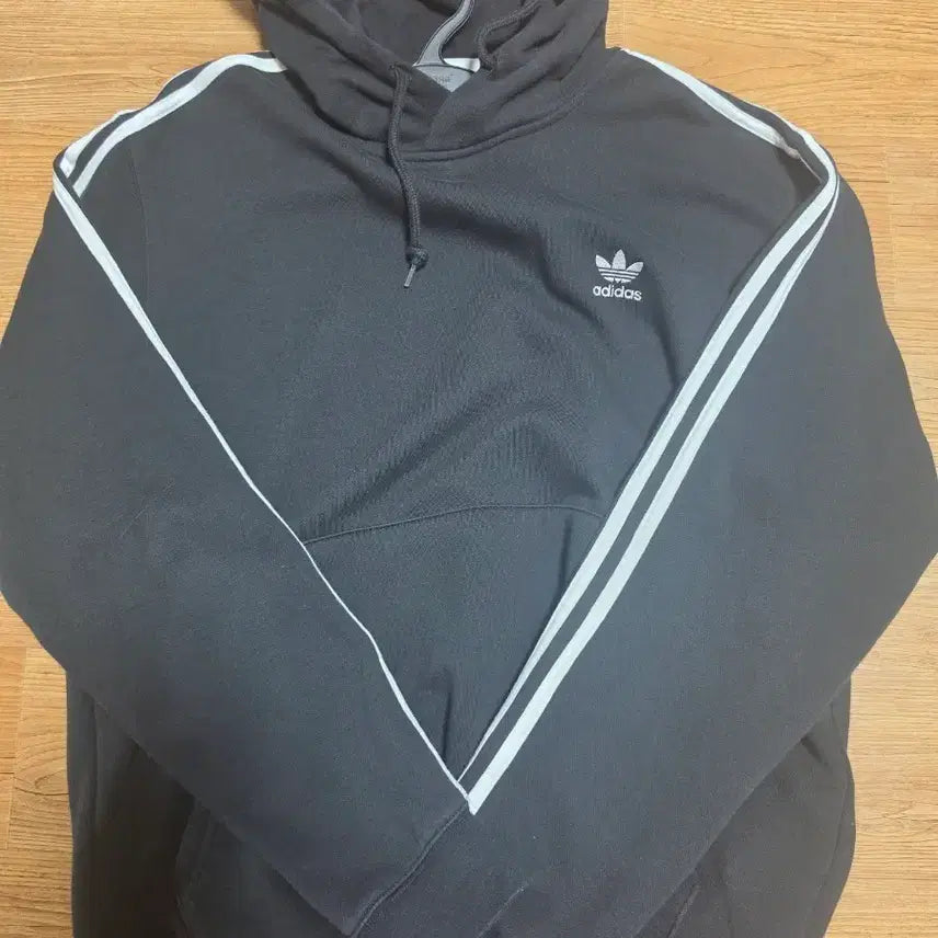 [BUNJANG] Adidas Hooded Sweatshirt Black XL / 아디다스 후드티 KR XL