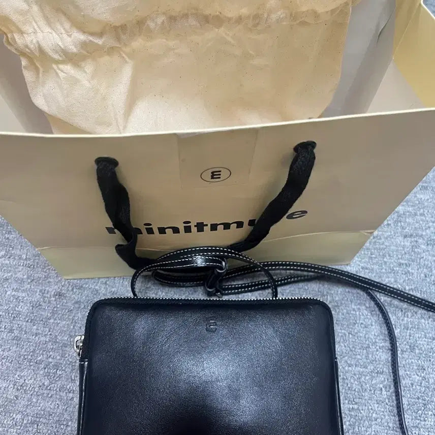 [BUNJANG] Minitmute Twin Micro Bag Black / (상태최상)미닛뮤트 트윈마이크로백 블랙