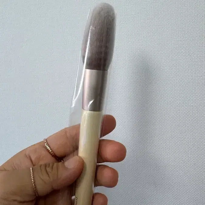 [BUNJANG] Etude Shading Brush 01 (Sealed) / 에뛰드 쉐딩 브러쉬 (미개봉