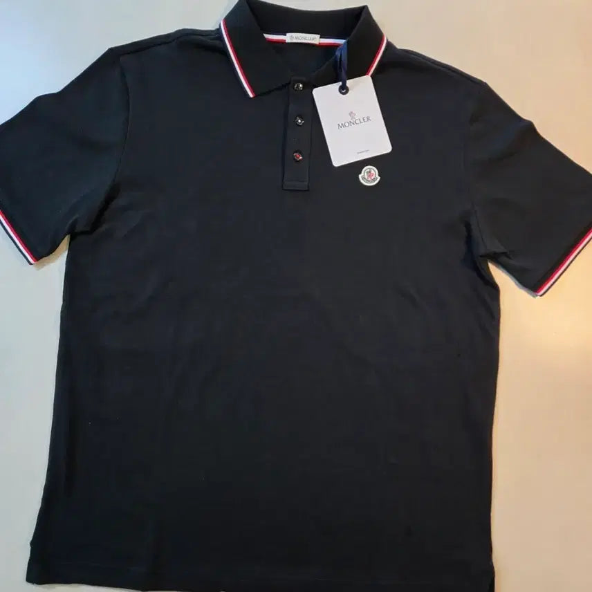 [BUNJANG] Moncler Black Polo Shirt / 몽클 카라티셔츠 블랙