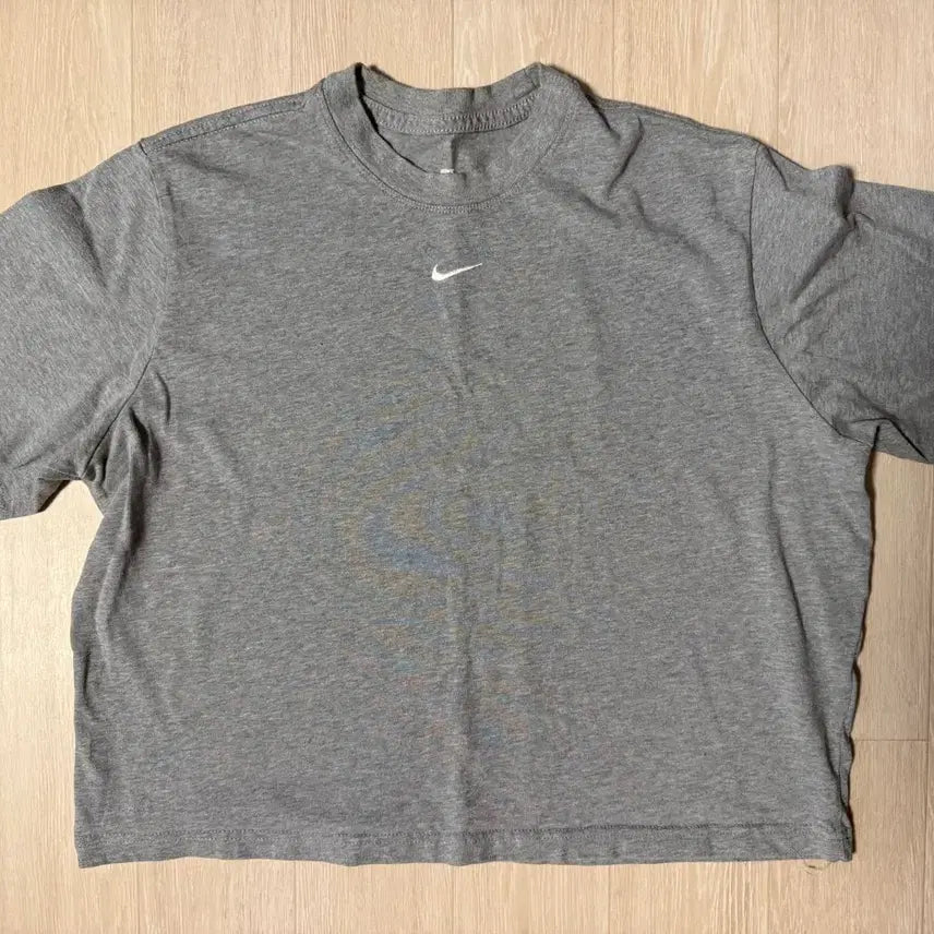 [BUNJANG] Nike Women's Essential Collection Boxy Tee Grey M / 나이키 우먼스 이센셜 컬렉션 박시티 그레이 M