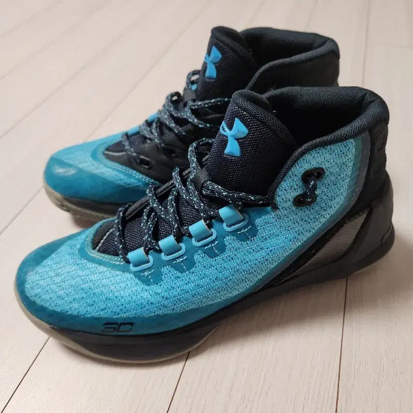 [BUNJANG] Under Armour Curry 3 Mid "Peacock Blue" (Size 240) / 새상품급) 언더아머 운동화 커리3 미드 피콕블루 사이즈 240여러 중